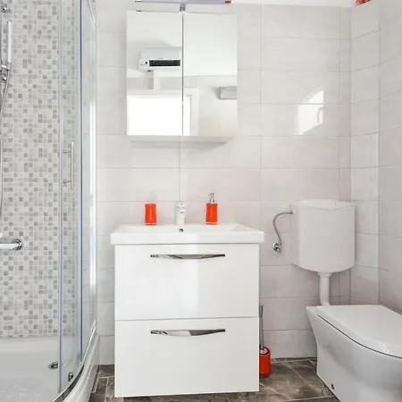 別荘 Seaside House For Families With Children Zavalatica, Korcula - 19045 *