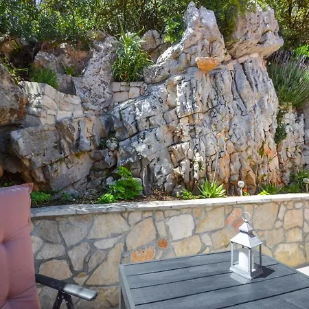 Seaside House For Families With Children Zavalatica, Korcula - 19045 Čara