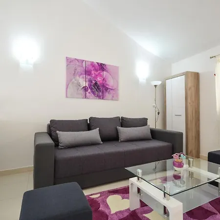 Seaside House For Families With Children Zavalatica, Korcula - 19045 別荘 *